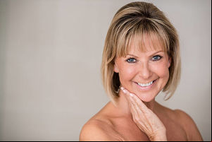 Beautiful Mature Nude Women -